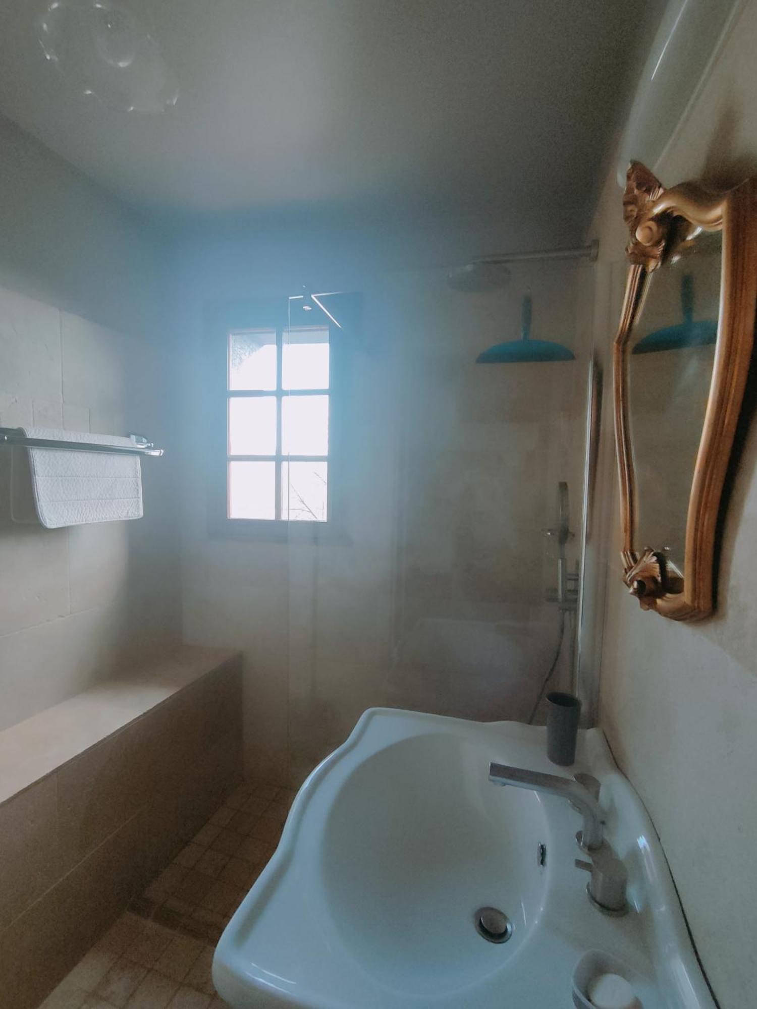 Maison D'Hotes Cote Cour Rasteau Luaran gambar